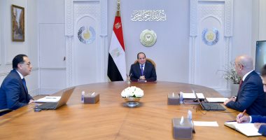 الرئيس السيسي يطلع على نتائج الزيارة الأخيرة للوفد الوزارى إلى تنزانيا والموقف التنفيذى لمشروعات "الإسكان" القومية.. ويوجه بإتاحة وحدات سكنية مخفضة بالإسكان المتميز للموظفين المنتقلين للعمل بالعاصمة الإدارية