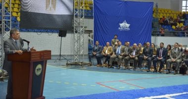 الفريق أسامة ربيع يكرم قيادات الهيئة والعاملين البالغين سن التقاعد