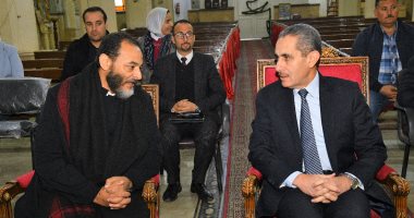 محافظ الغربية يهنئ الأقباط الكاثوليك بعيد الميلاد المجيد.. صور