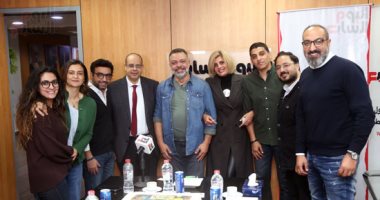 صناع "إيجار قديم": العلاقات الإنسانية الوجه الحقيقى للحياة.. طارق رفعت: استعنا بقانونيين لمراجعة تفاصيل العمل.. عمرو الدالى: حلول مشاكل المجتمع مش دورنا.. فيدرا: "كاميليا" لا تقبل أن يعكر صفو حياتها شىء