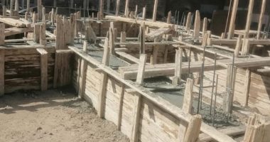 مدينة الأقصر توقف وتزيل 3 أعمال ومحاولات بناء بالمخالفة للقانون.. صور