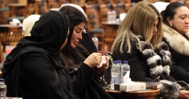 درة أول الحاضرين لعزاء والد جومانا مراد بمسجد الشرطة 