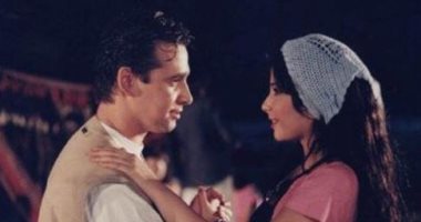 22 عامًا على عرض أفلام "ليه خلتنى أحبك" و"الوردة الحمراء" و"فرقة بنات وبس"