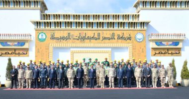 الرئيس السيسي يشهد افتتاح مشروعات جديدة ويؤكد: البنوك ستغطى المطلوب بالدولار لصالح الاعتمادات خلال 4 أيام.. صندوق قناة السويس مراقب من أجهزة الدولة.. ولازم القناة يكون عندها أموال سايلة تقدر بالمليارات