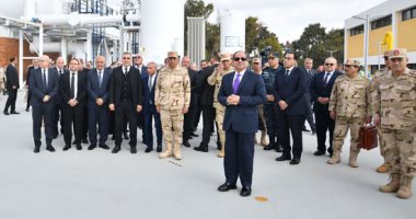 الرئيس السيسى عن قانون الأحوال الشخصية الجديد: لجنة برئاسة قاض للموافقة على الزواج بشكل مميكن.. نطرحه للحوار المجتمعي قبل إقراره.. ويؤكد: الهدف من إجراءات وشروط الكشف الطبى الاطمئنان على الأسرة