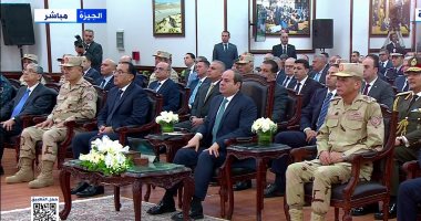 الرئيس السيسي: بنخاطب الرأى العام بالحقائق والمشروعات توفر مليارات للاقتصاد القومى