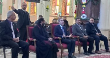 الأب صموئيل جرجس يستقبل محافظ الغربية للتهنئة بعيد الميلاد المجيد