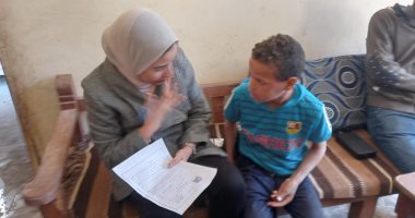 الكشف على 453 حالة بقافلة جنوب الوادى الطبية لقرية حمرا دوم بقنا