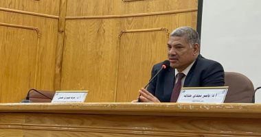 نائب رئيس جامعة الفيوم لـ"اليوم السابع": الجامعة ظهرت فى مكانة متقدمة خلال تصنيفات دولية.. وحدة مناهضة العنف ضد المرأة تتصدى لأية وقائع بالقانون وبسرية تامة.. ولدينا أبحاث مهمة حول قضية التغيرات المناخية