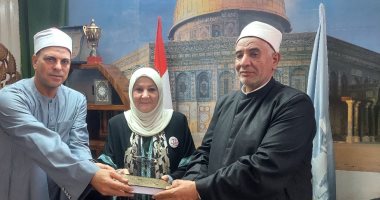 وكيل أوقاف الإسكندرية يُكرم الواعظات الفائزات فى مسابقة القرآن الكريم