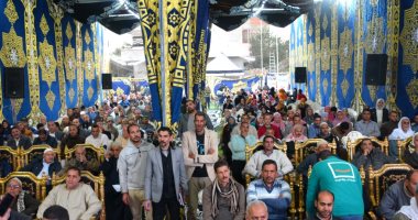 الحوار المجتمعى بقرية أبو حمر بسيون يطالب بالغاز والرصف والخدمات الصحية والكهرباء