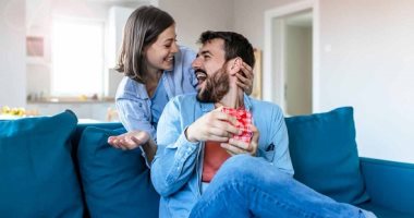 أبراج تبحث عن العلاقات العاطفية المستقرة.. أبرزهم الثور والسرطان