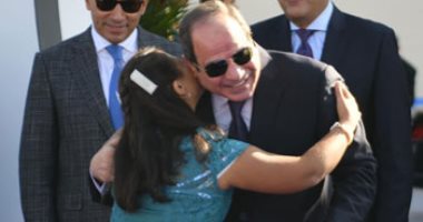 الرئيس السيسي:"والله السعيد اللى هيقدر يقف جنب القادرون باختلاف"