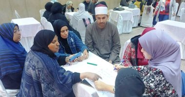 "القومى للمرأة" ينظم 22 "جلسة دوار" للتوعية المجتمعية بأسوان.. صور