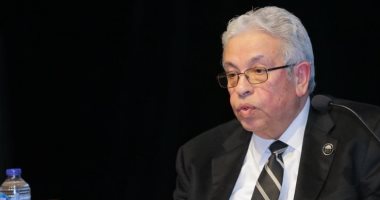 عبد المنعم سعيد: نحن أشبه بأعمى فى ظل عصر السرعة الذى نعيشه 