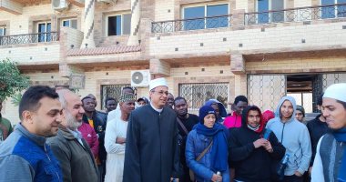 منطقة الأقصر الأزهرية تستقبل الطلاب الوافدين لدعمهم قبل امتحانات نصف العام ..صور