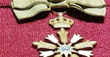 متحف آثار الغردقة.. يضم 2500 قطعة أثرية.. "حاملو الأيقونات" و"رأس غطاء تابوت" و"نياشين وأوسمة الملوك" و"شمعدان القصور النحاسى" و"قناع  المومياوات" الأبرز.. وقطع أثرية مميزة تعود للعصور القبطية والرومانية.. صور