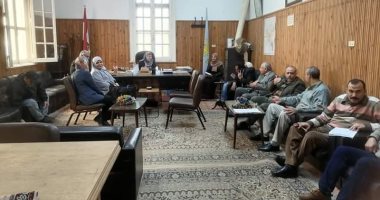 وكيل رى الغربية تناقش الموقف التنفيذى لقرارات إزالة التعديات على جسور النيل
