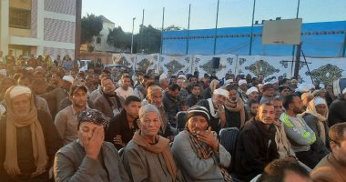 لقاء جماهيرى حاشد بالحوار المجتمعى لحياة كريمة مع أهالي قرية أم دومة.. صور
