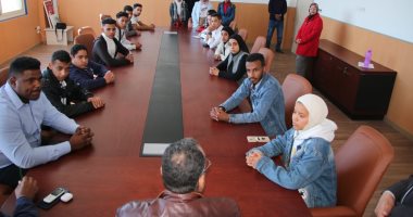 رئيس جامعة طيبة التكنولوجية بالأقصر يلتقى أعضاء مجلس اتحاد الطلاب