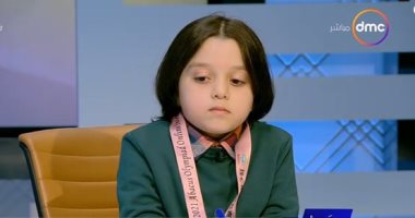 عبقري الرياضيات.. طفل يتفوق على أحمد فايق في عمليات حسابية بـ"مصر تستطيع"