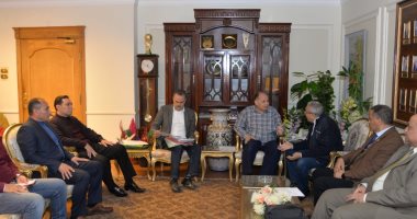 محافظ أسيوط: نحرص على لقاء أعضاء النواب والشيوخ دوريا لحل مشاكل المواطنين