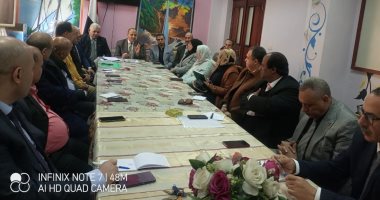 محافظ كفر الشيخ يوجه بالاستعداد لامتحانات الفصل الدراسي الأول وتوفير الراحة للطلاب