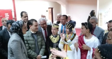 نائب محافظ الوادي الجديد تفتتح معرض تراث الواحات بقصر ثقافة موط  