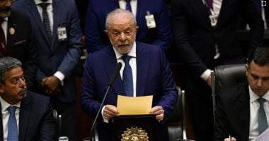 أهم أخبار العالم والعرب حتى الـ12.. النقد الدولى: 2023 سيكون صعبا على الاقتصاد العالمى.. كوريا الشمالية تنتج كميات كبيرة من الأسلحة النووية التكتيكية.. وسيلفا يؤدى اليمين الدستورية رئيسا للبرازيل للمرة الثالثة