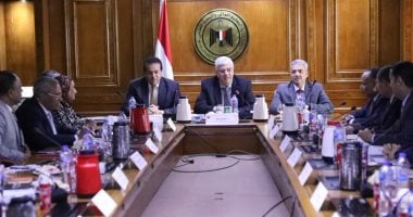 وزير التعليم العالى: ربط الأبحاث العلمية بالصناعة وتوجيهها لخدمة المجتمع
