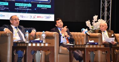 أشرف صبحى يشارك في جلسة بعنوان قانون الرياضة «الإشكاليات..الطموح»