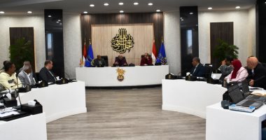 محافظ أسوان: الانتهاء من 612 مشروعا ضمن مبادرة "حياة كريمة"