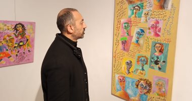 شاهد لوحات الفنان مجدى نجيب في شبابيك.. وكأنه رسم بالكلمات 
