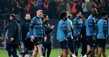 كريستيانو رونالدو يشارك فى التدريب الأول مع النصر بملعب مرسول بارك.. صور