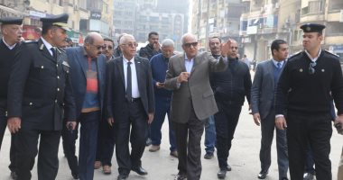 محافظ الجيزة: توفير ساحات لسيارات السرفيس بشارع الشوربجى لتسهيل الحركة 
