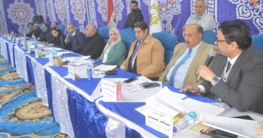 إقامة 4 مدارس ووحدتين لطب الأسرة ومبنى إدارى لمركز شباب في جلسة الحوار المجتمعي بالمحلة