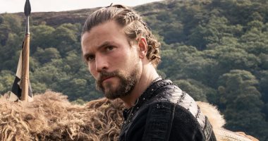ليو سوتر: كل موسم من Vikings: Valhalla له صعوباته الخاصة