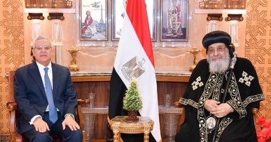 البابا تواضروس يستقبل رئيس مجلس النواب للتهنئة بعيد الميلاد المجيد.. صور
