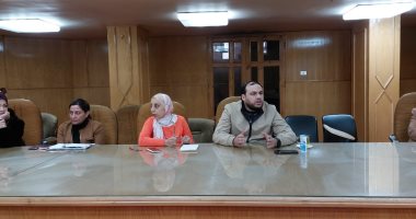 مدير صحة الإسماعيلية يعقد اجتماعا مع مديرى الإدارات لوضع خطة لتطوير المنظومة