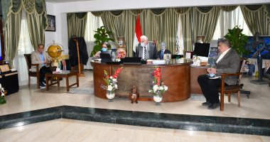 محافظ جنوب سيناء يشدد على المتابعة المستمرة لتوفير السلع بأسعار مناسبة
