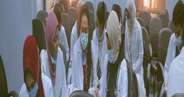 جامعة الأقصر تنظم تدريب عملى لطلاب كلية الطب بمستشفى الحميات