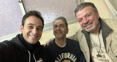 وفد من نقابة الممثلين يزور الفنان عمرو محمد على بعد لقائه مع اليوم السابع