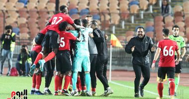 الداخلية يتقدم على الزمالك بهدف دون رد فى الشوط الأول.. صور