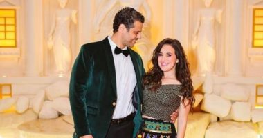 طارق صبرى لـ شيرى عادل: كل سنة وأنتِ أعظم انتصاراتى