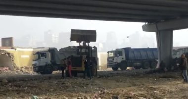 محافظة القاهرة تنفذ حملات لرفع مخلفات الهدم من الطرق