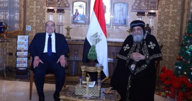 رئيس مجلس الشيوخ يهنئ البابا تواضروس بعيد الميلاد المجيد.. صور 