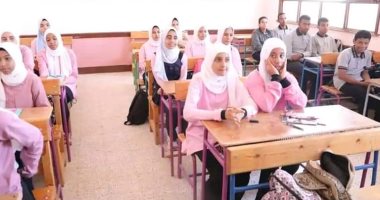 تعليم الوادى الجديد: استكمال تنفيذ القوافل التعليمية المجانية لطلاب باريس