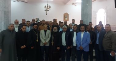 رئيس مدينة القنطرة غرب ومدير الأوقاف يقدمان التهنئة بعيد الميلاد المجيد 