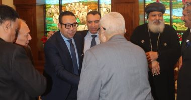 وفد قضاة جنوب سيناء يقدم التهنئة بعيد الميلاد المجيد بالمقر البابوي بالعباسية