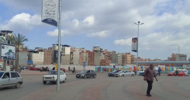 غيوم وسحب كثيفة تغطي سماء دمياط وتوقعات بهطول أمطار.. صور